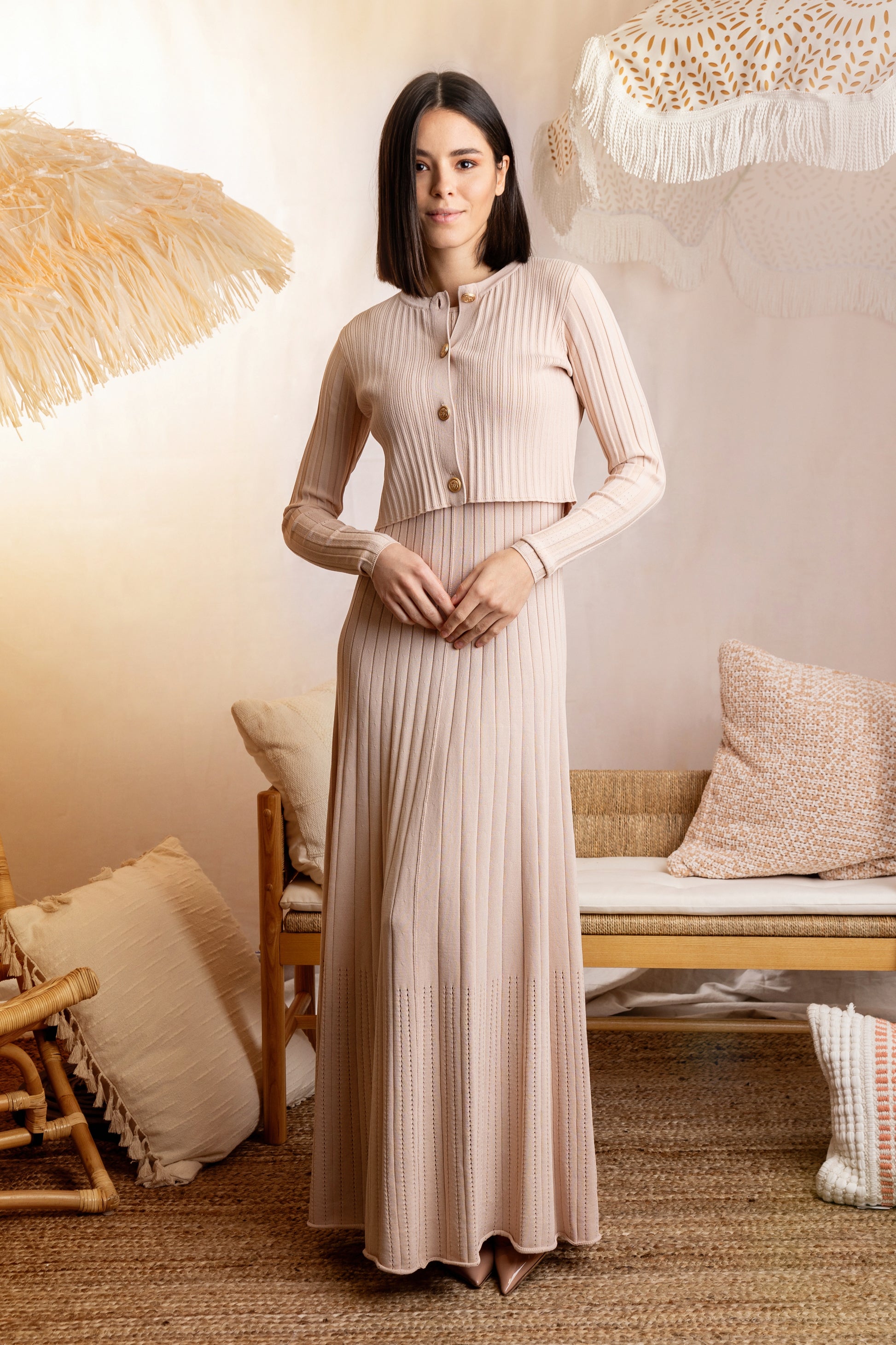MUN IVORY RIBBED CARDIGAN