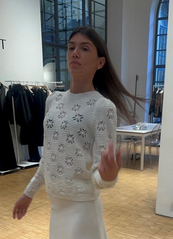 TWS-252TT3200 IVORY CROCHET KNIT WRAP TOP