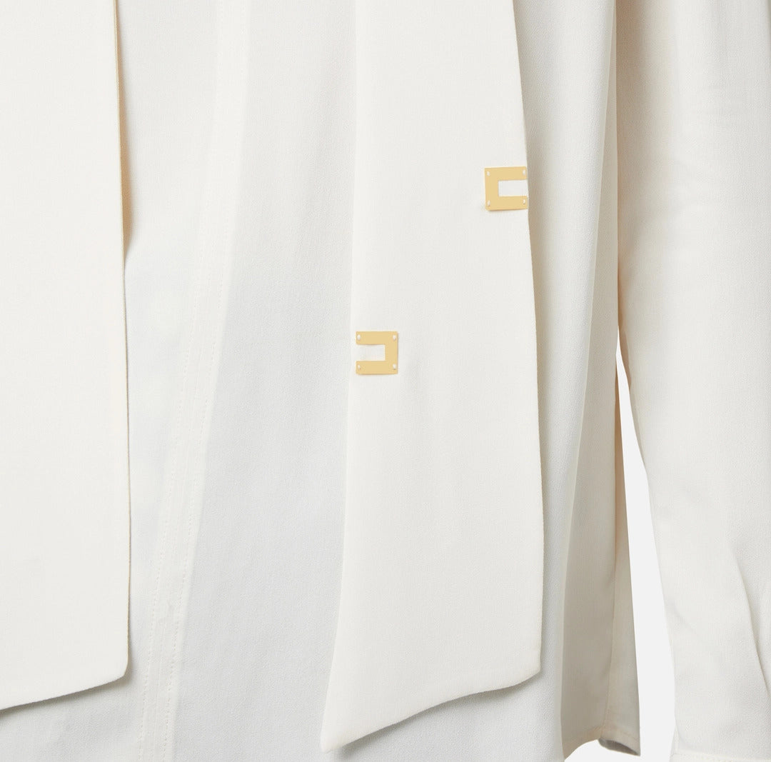 ELS-CA04851 WHITE BROOCH BLOUSE