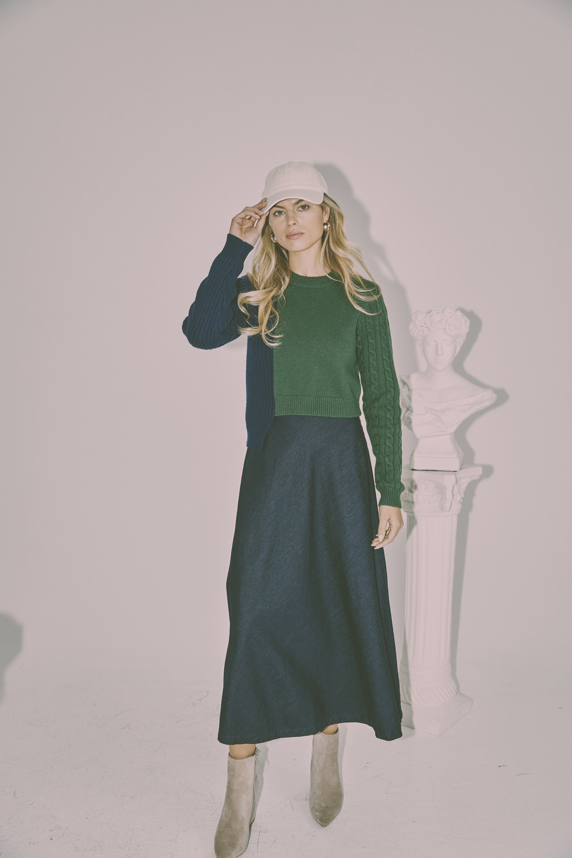 NOIR-CH118 GREEN&BLUE TOP