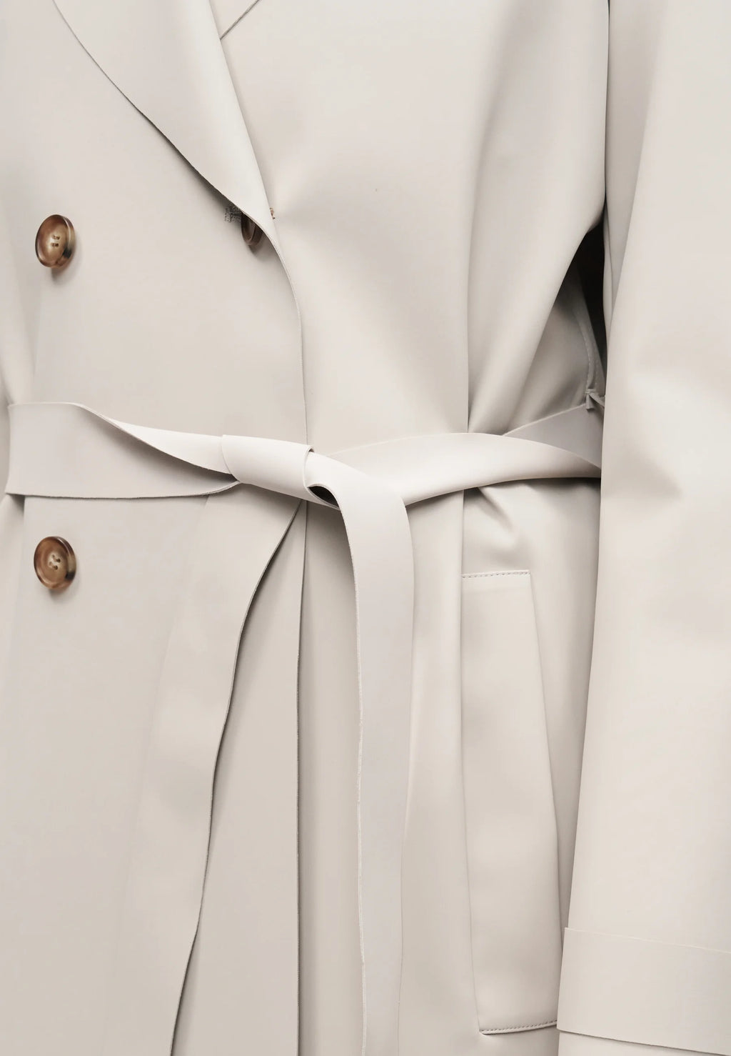 MM-261690102 MMLCEDRO AND LONG COAT