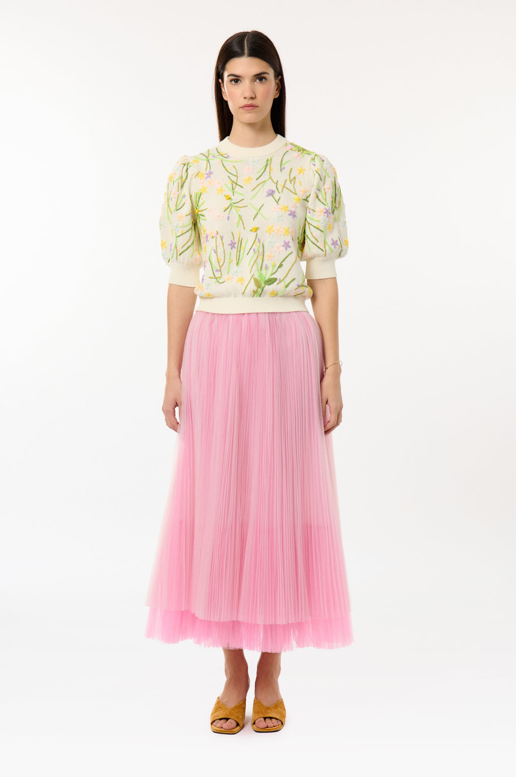 MSH-E25MBPU IVORY EMBROIDERED TOP