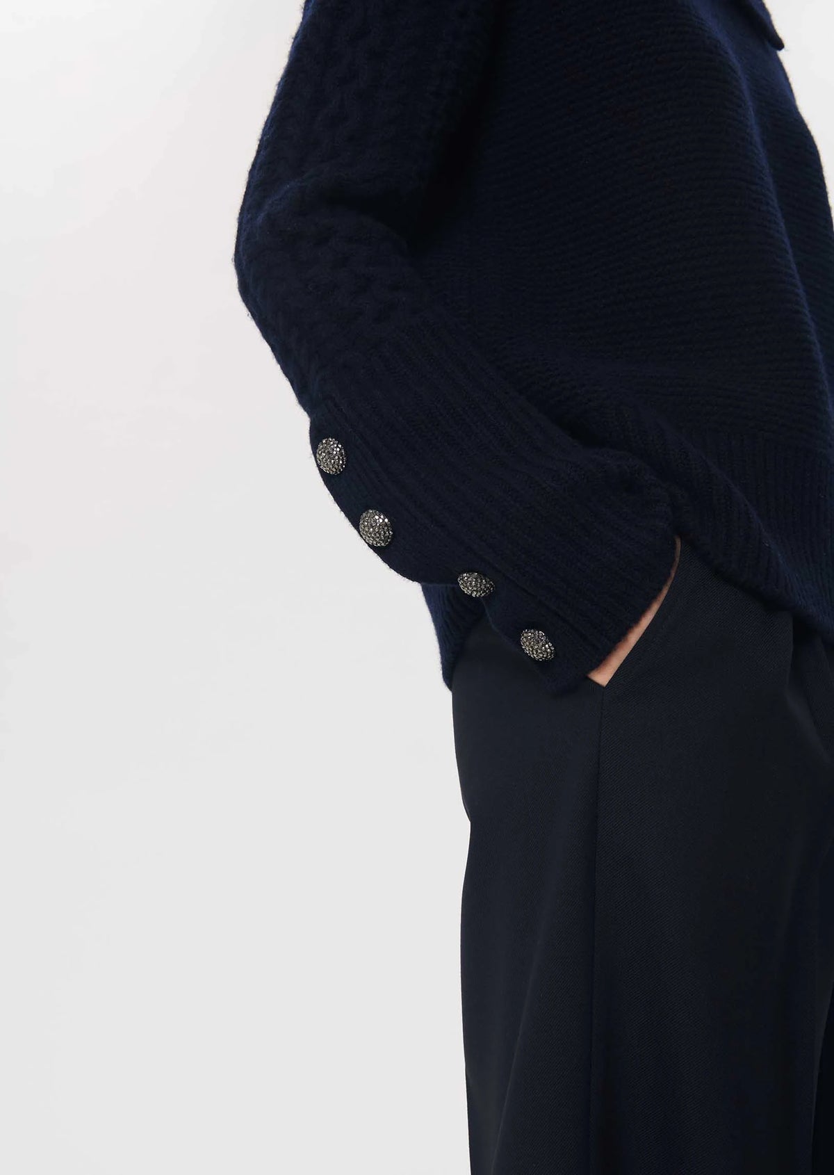 TAJ-PILOU NAVY HIGH NECK KNIT TOP