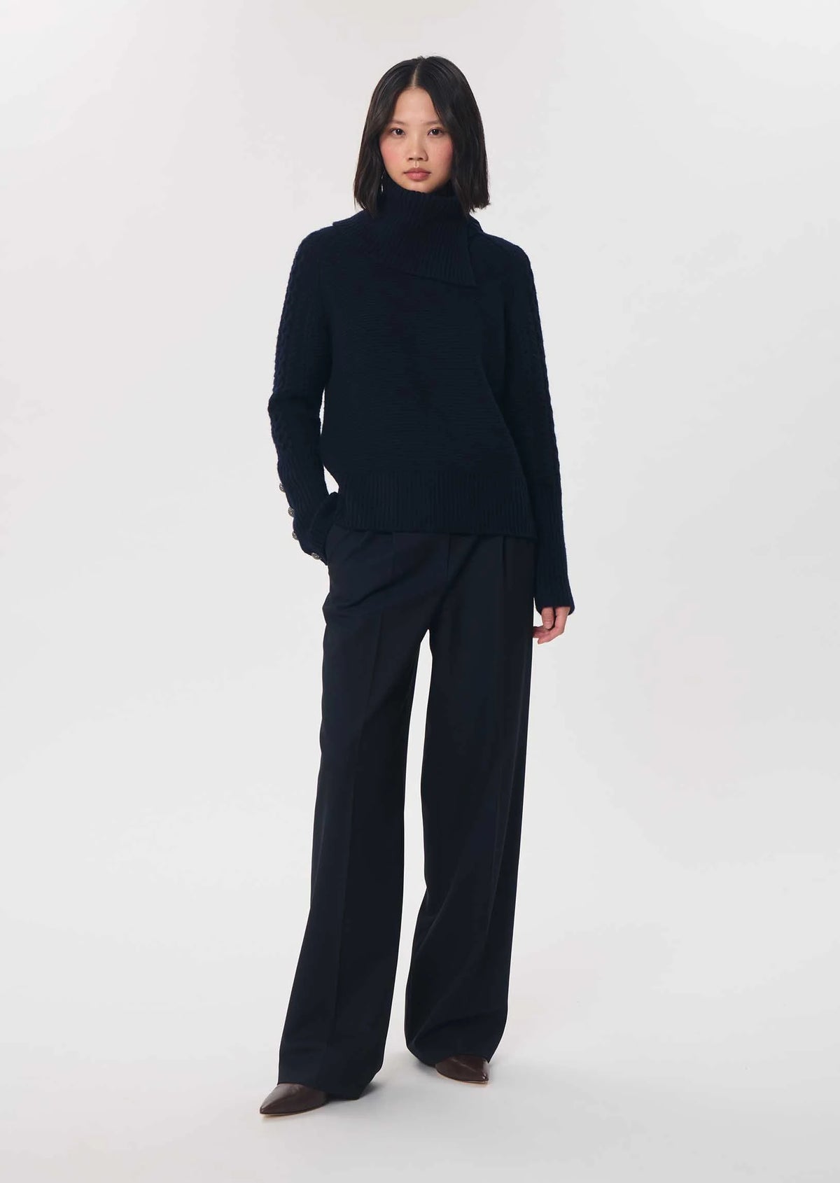 TAJ-PILOU NAVY HIGH NECK KNIT TOP