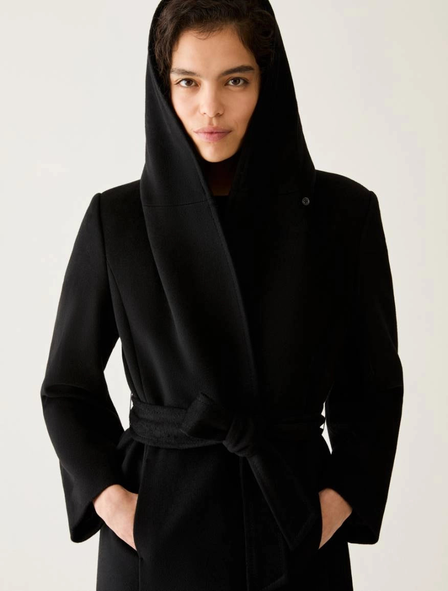 PNK-22101012 PBPBERMUDA BLACK TRENCH COAT