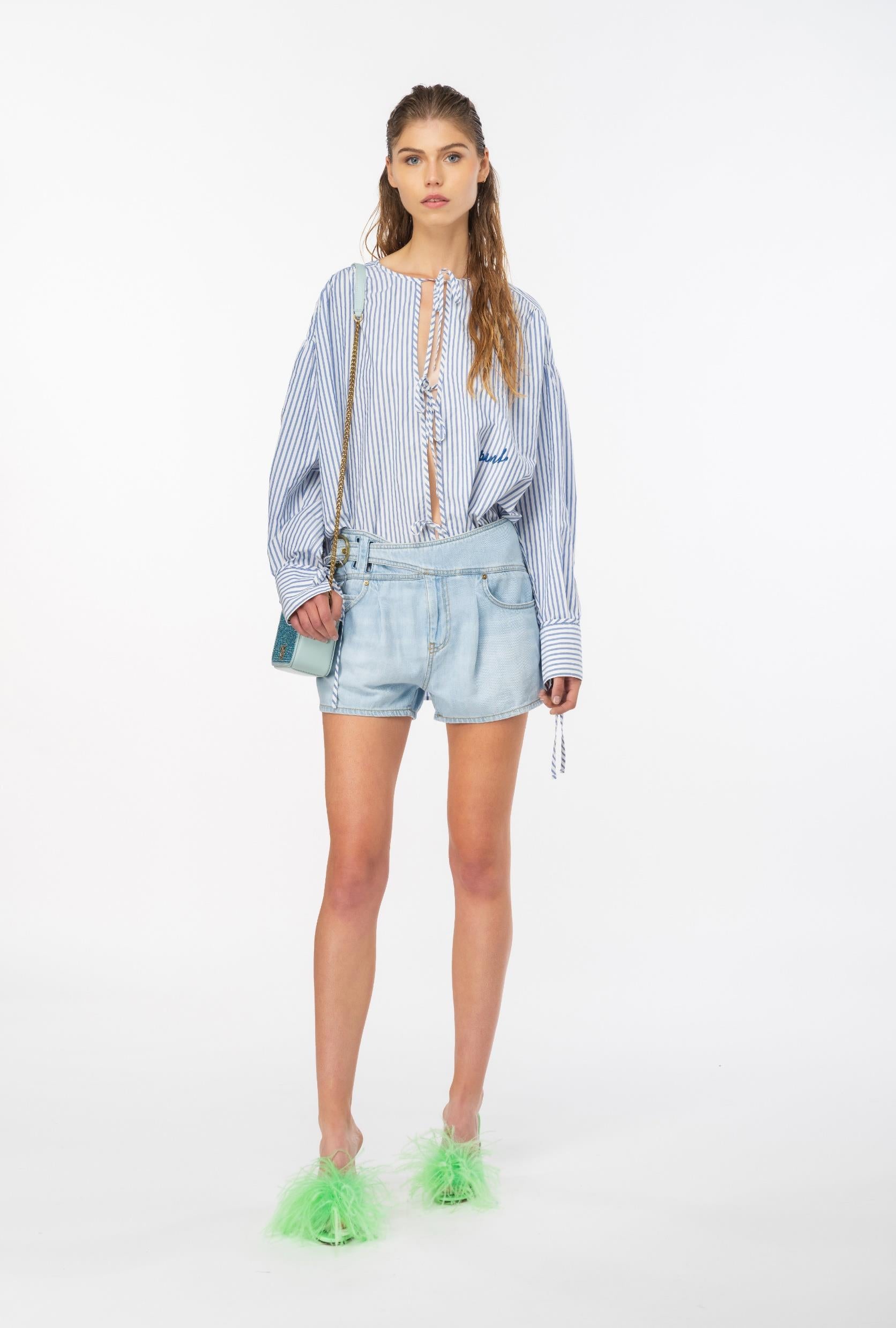 PKO-103059 IDRO BLUE&WHITE BLOUSE