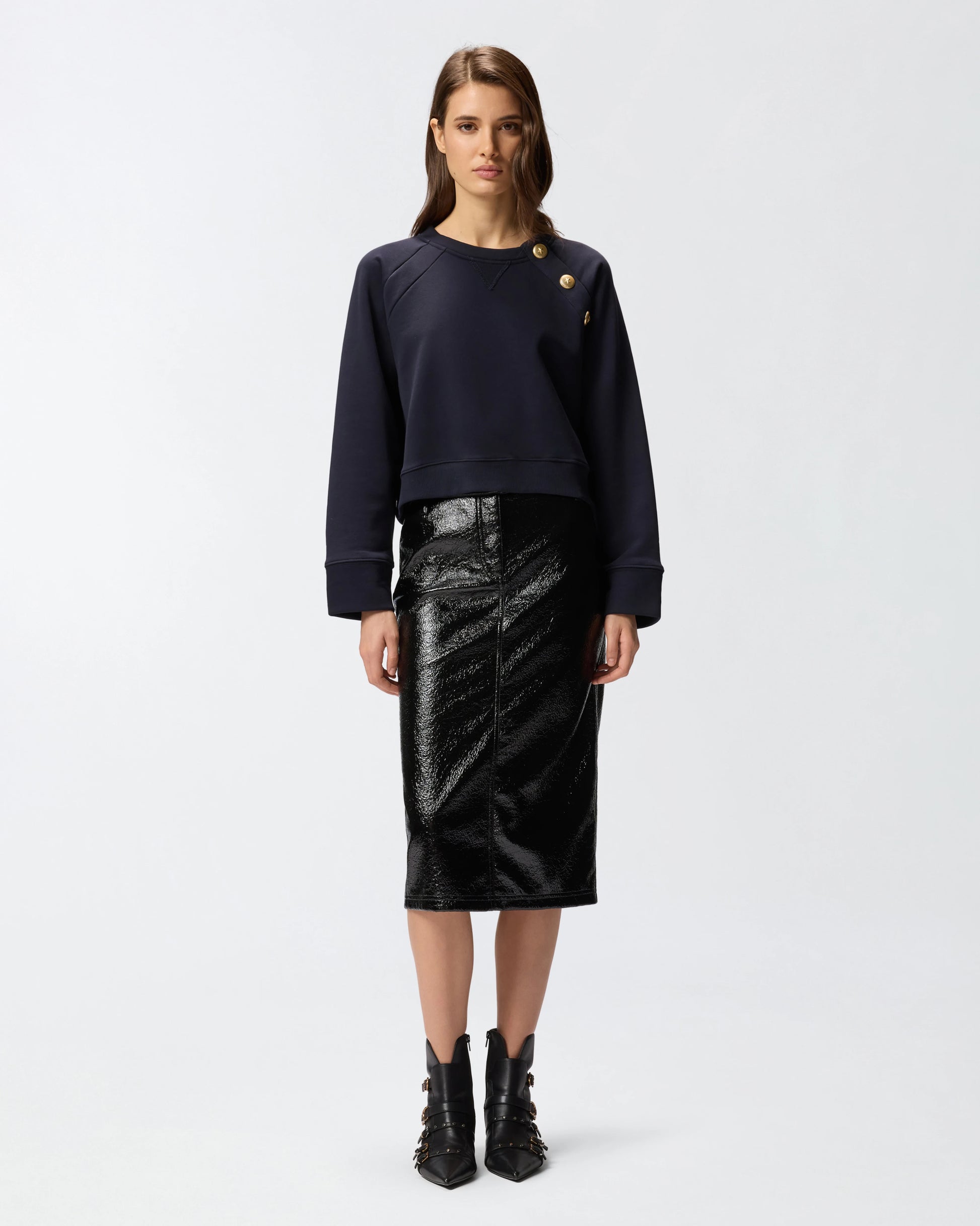 PKO-105613 MARGARINA NAVY BUTTON SWEATSHIRT