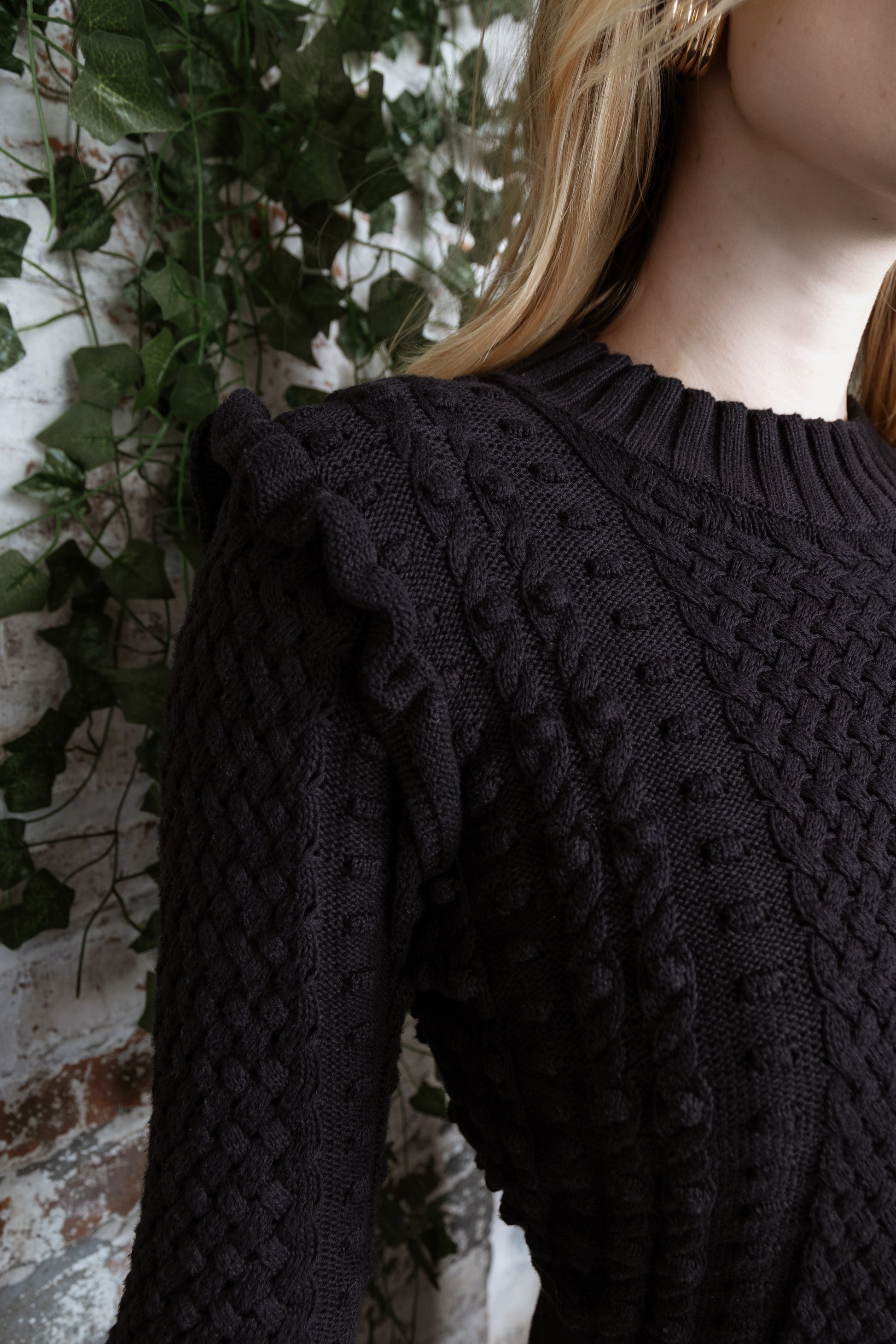 MUN-MNA4230 BLACK KNIT DRESS