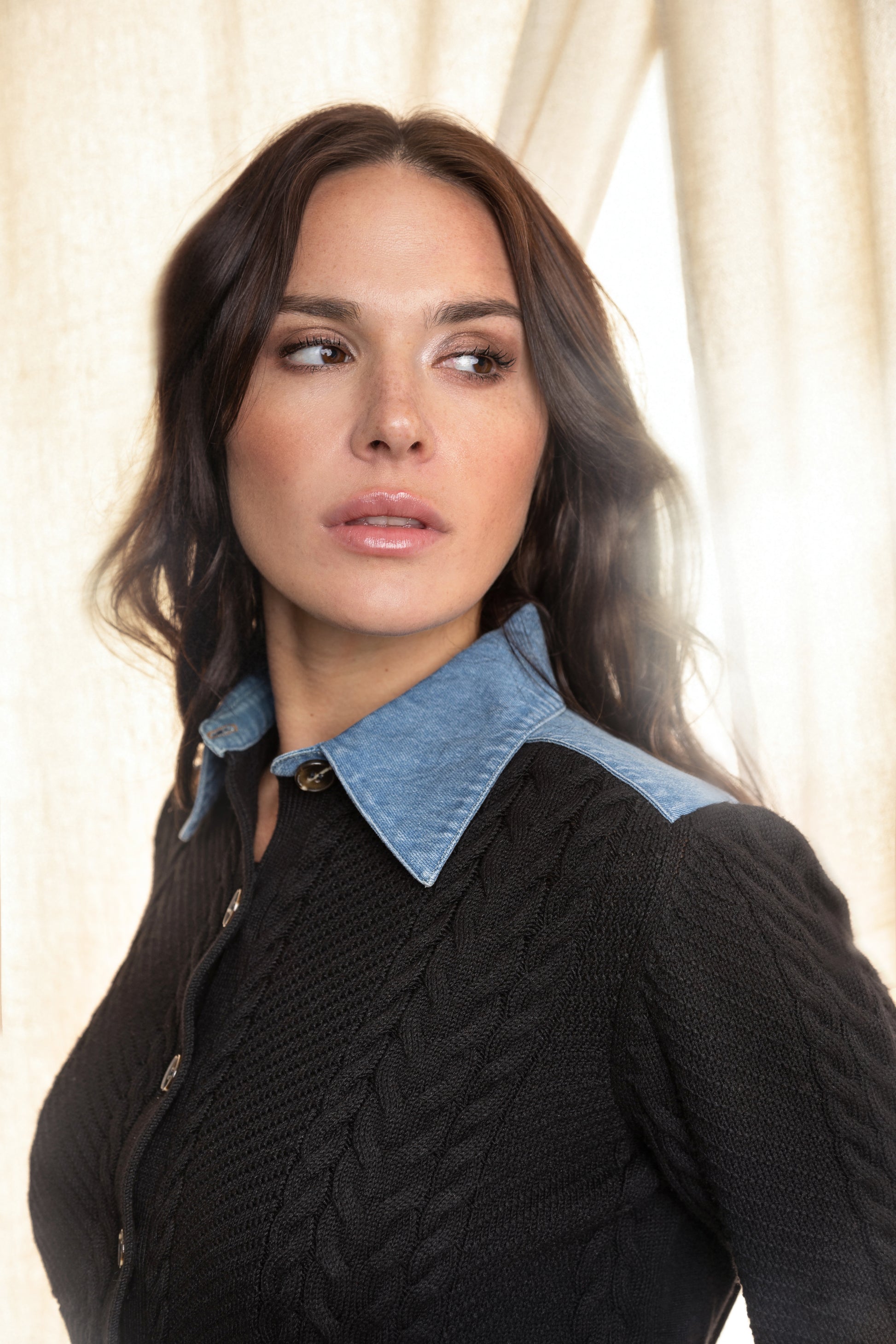 MUN-MN3116 BLACK TOP