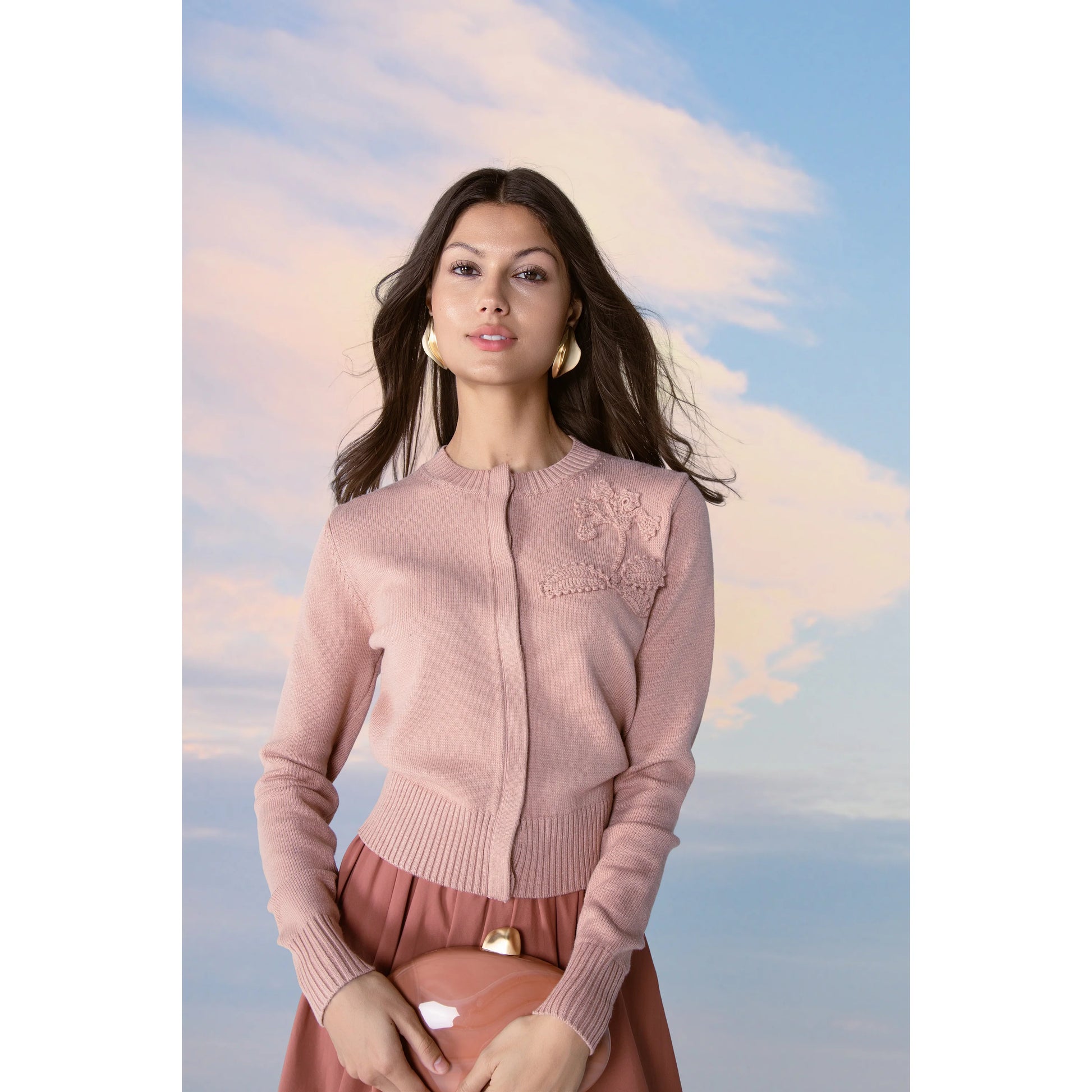 MUN-MNA5003 ROSE MODA KNIT FLOWER CARDIGAN