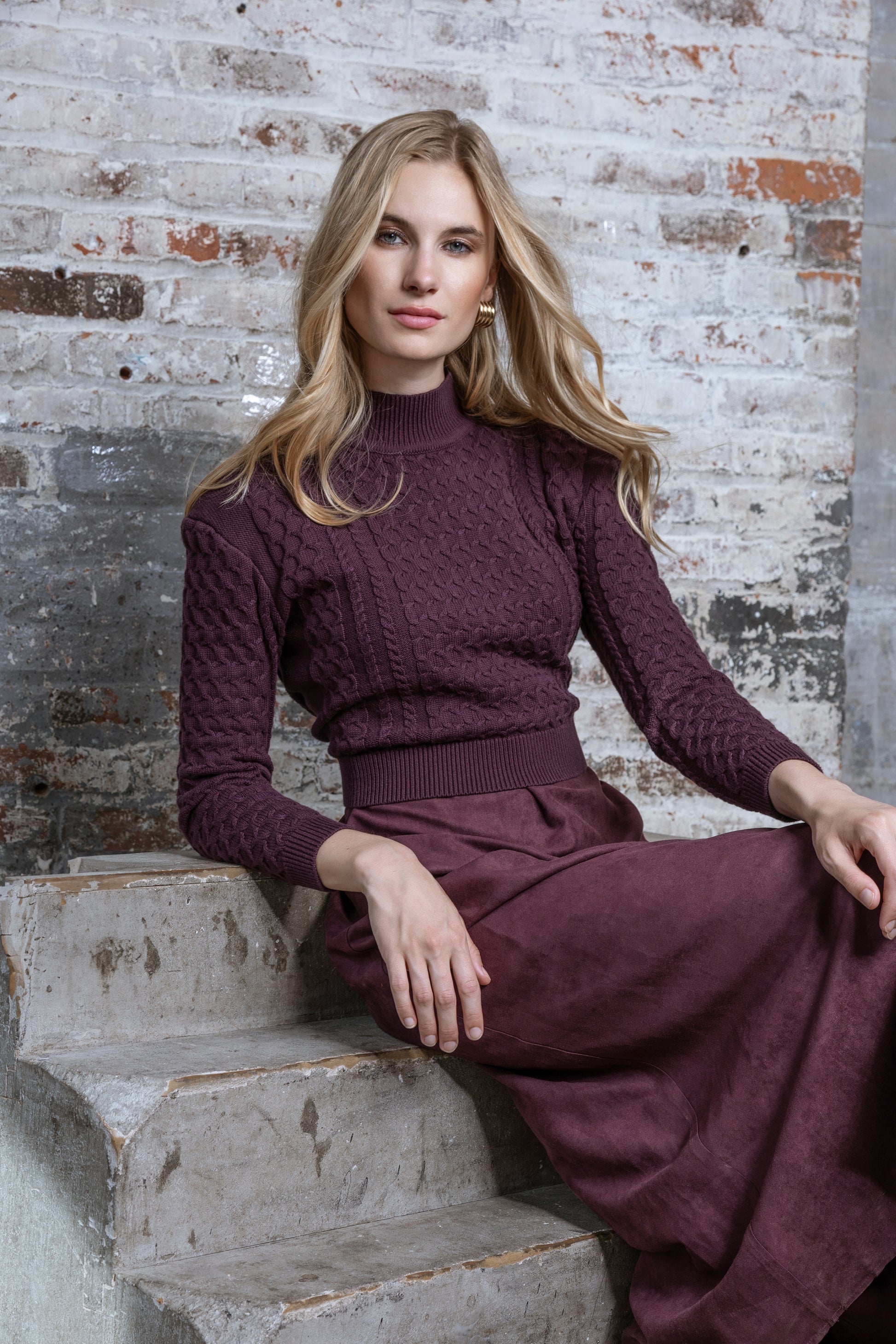 MUN-MNA4245 WINE KNIT TOP