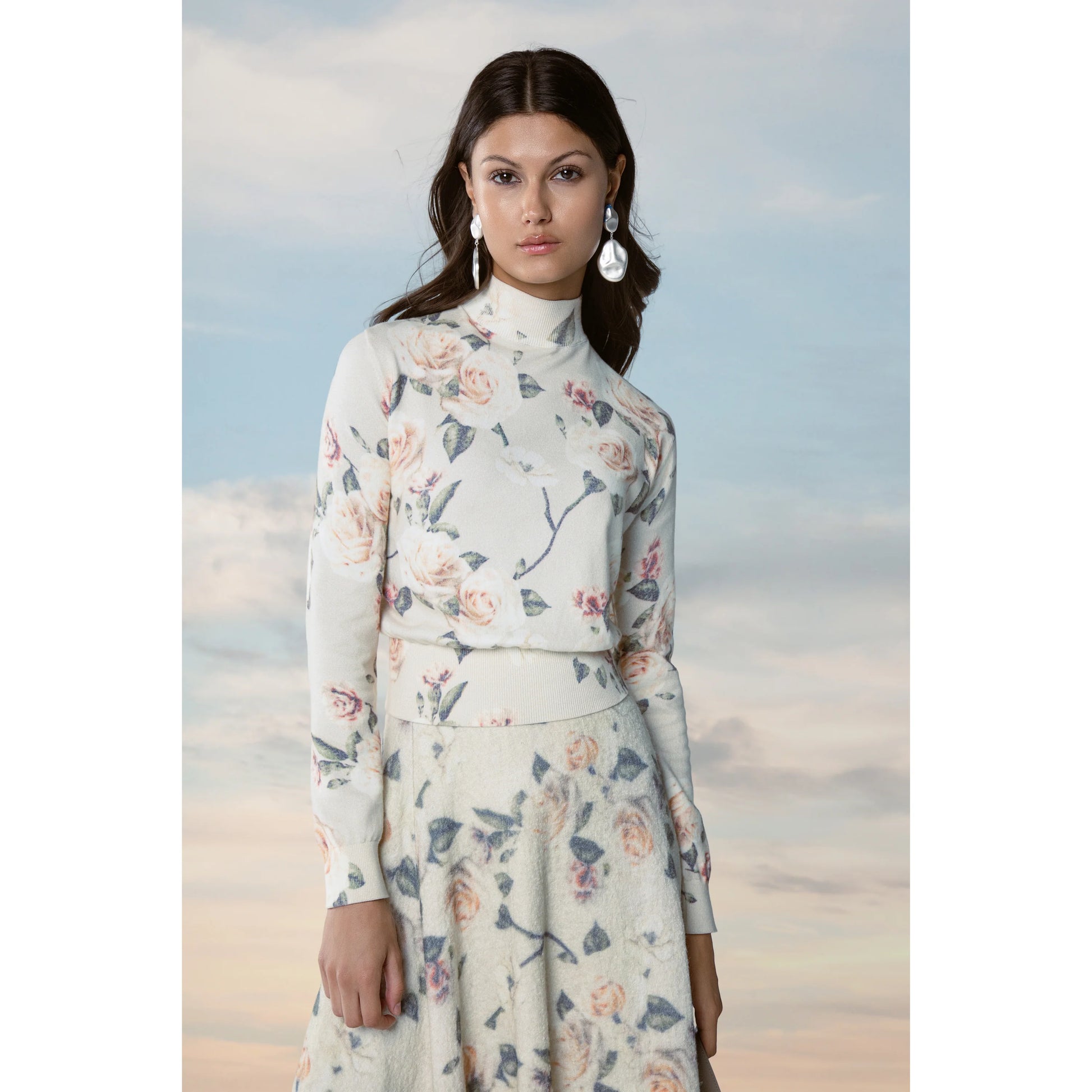 MUN-MNA5018&MNA5019 CREAM FLORAL LUNA SET
