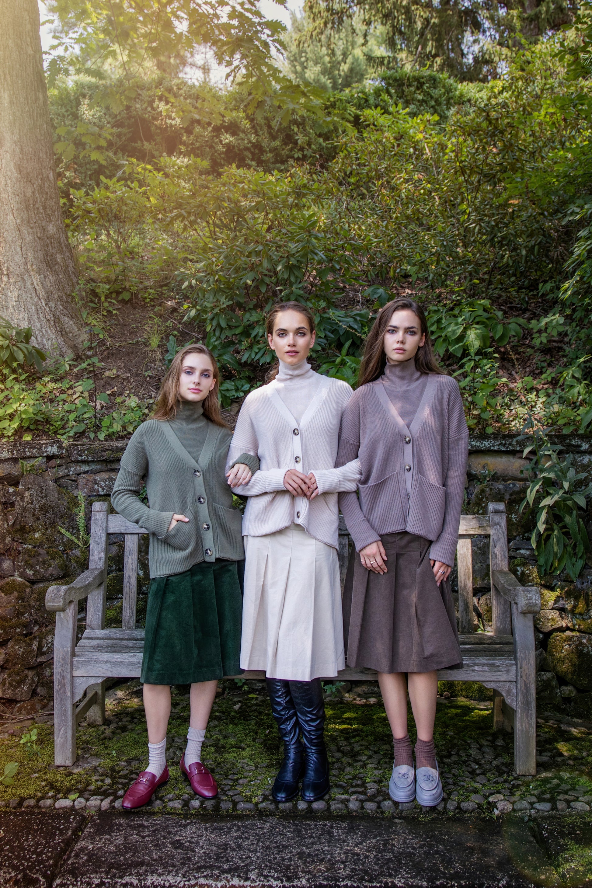 MUN-NUA4252&NUA4253 OLIVE POLO NECK CARDIGAN