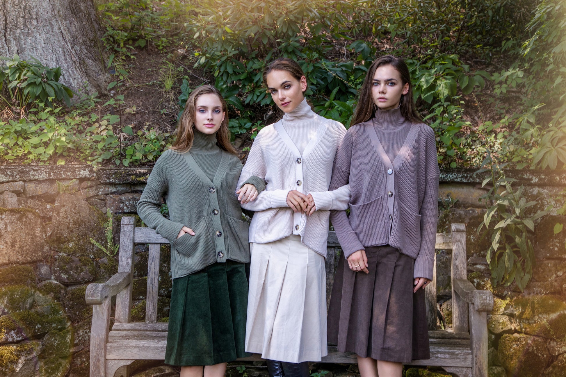 MUN-NUA4252&NUA4253 OLIVE POLO NECK CARDIGAN