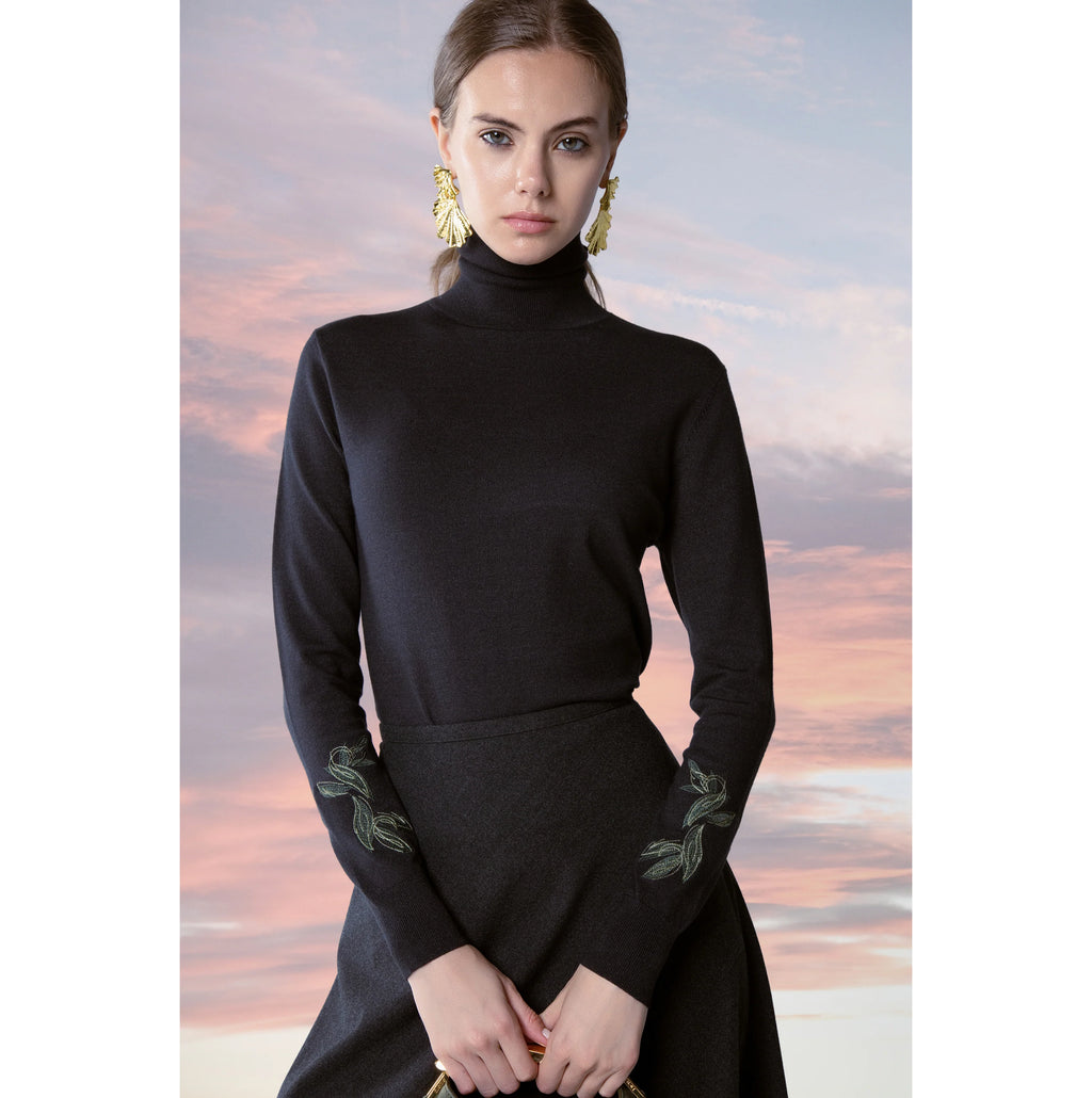 MUN-MNA5005 CHARCOAL FLORIE TOP