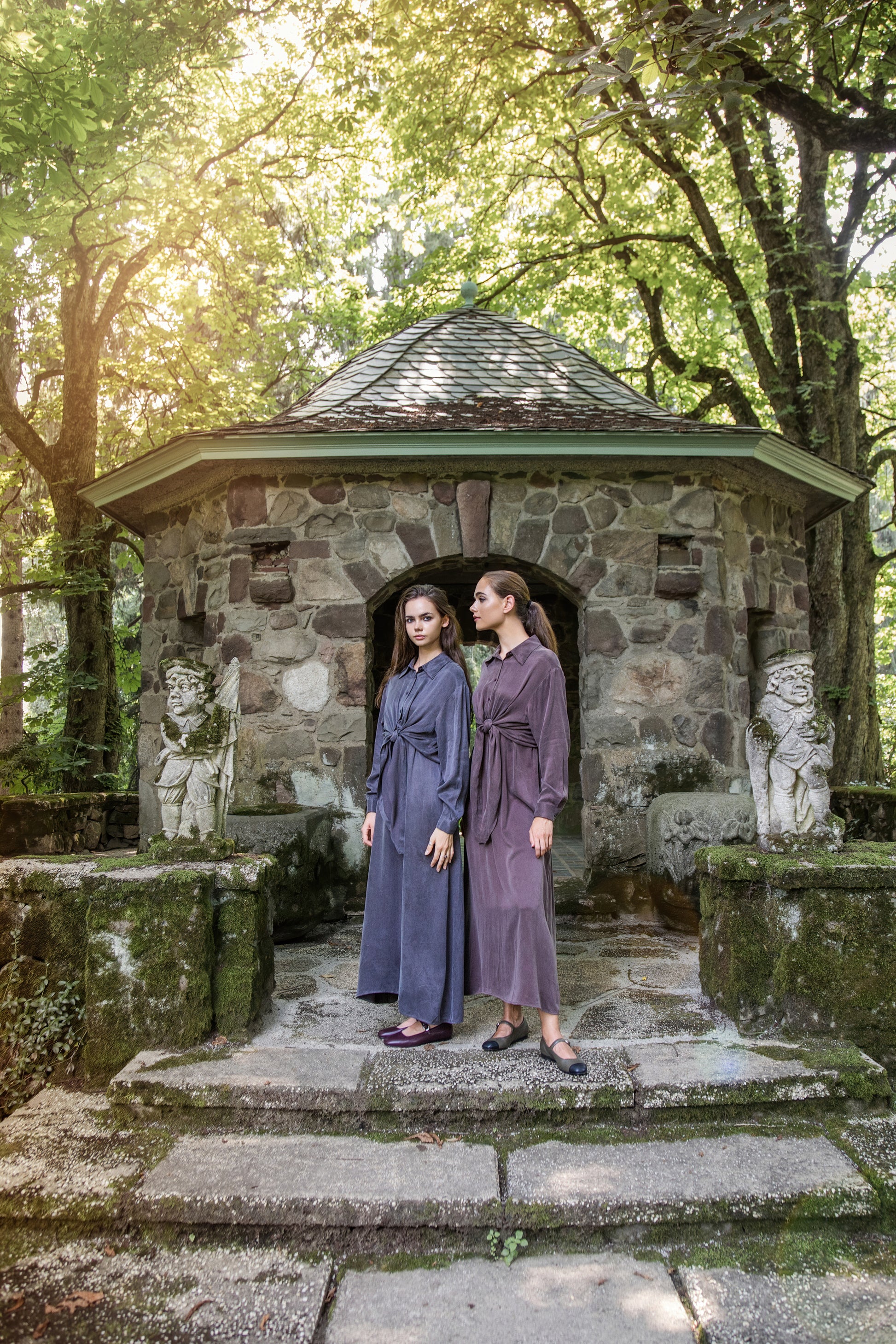 MUN-NUA4024C MUSHROOM TIE KNOT BLOUSE