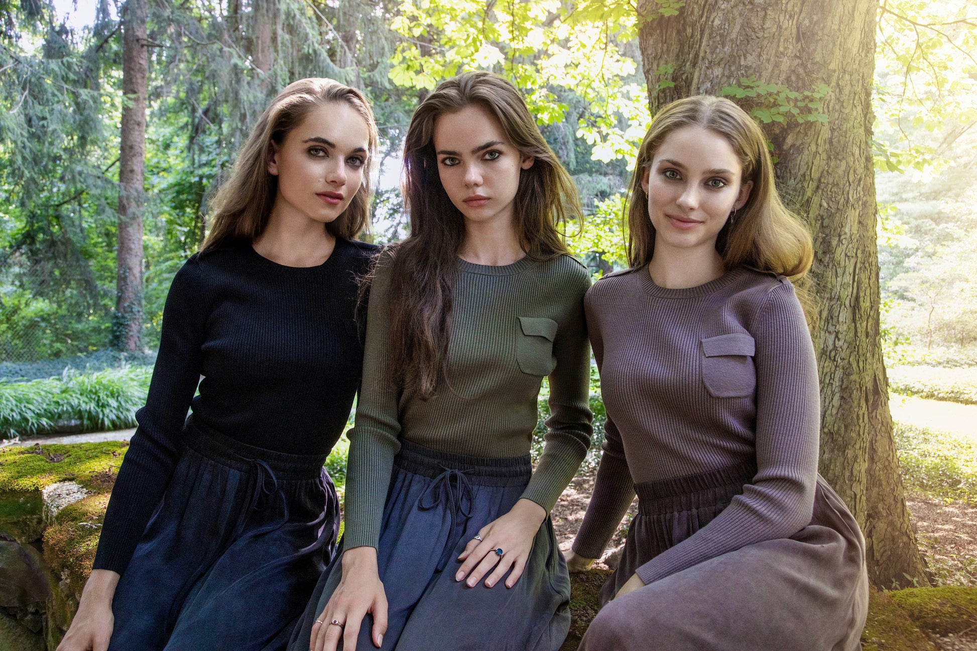 MUN-NUA4220 BLACK RIBBED POCKET TOP