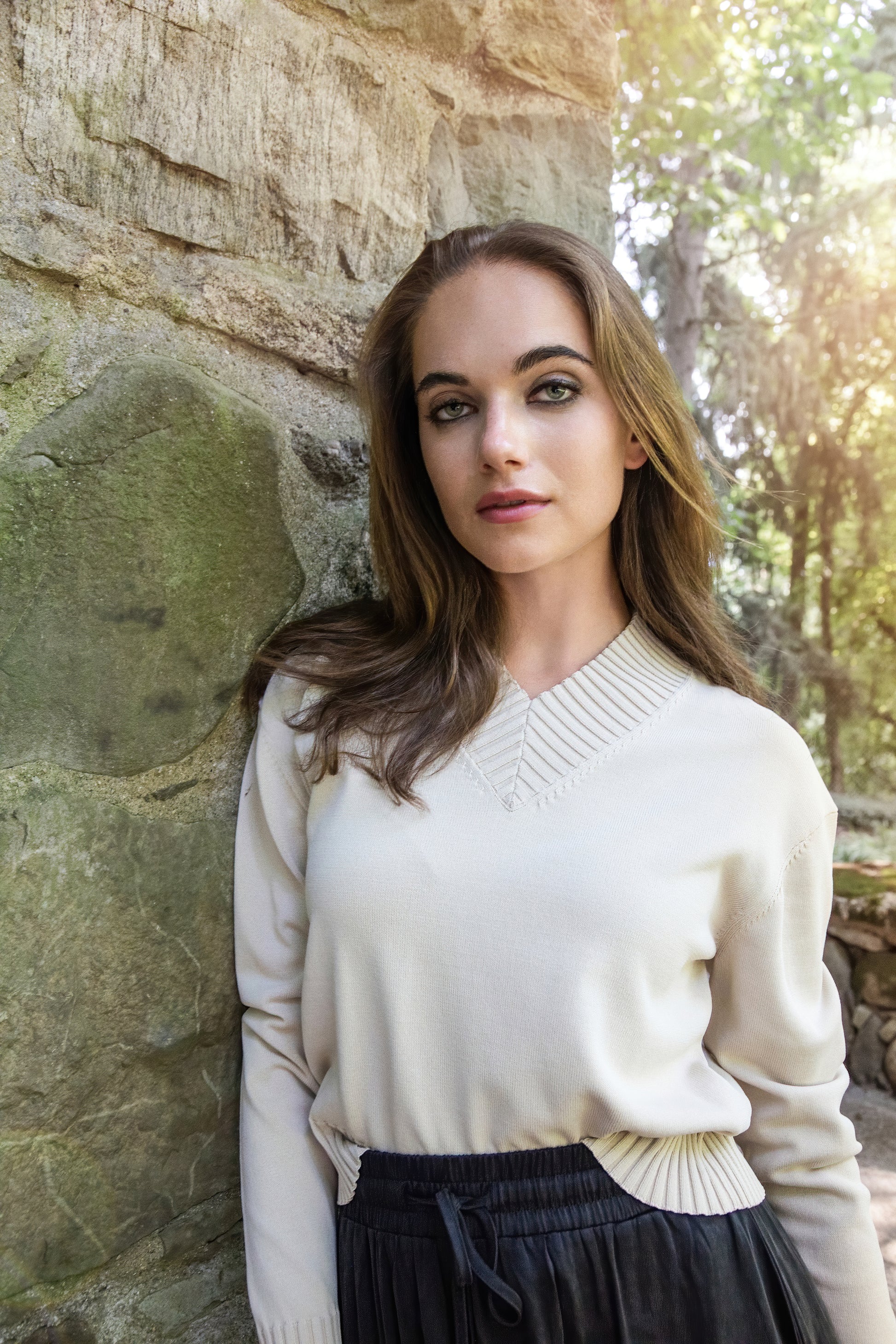 MUN-NUA4315 ECRU V-NECK TOP