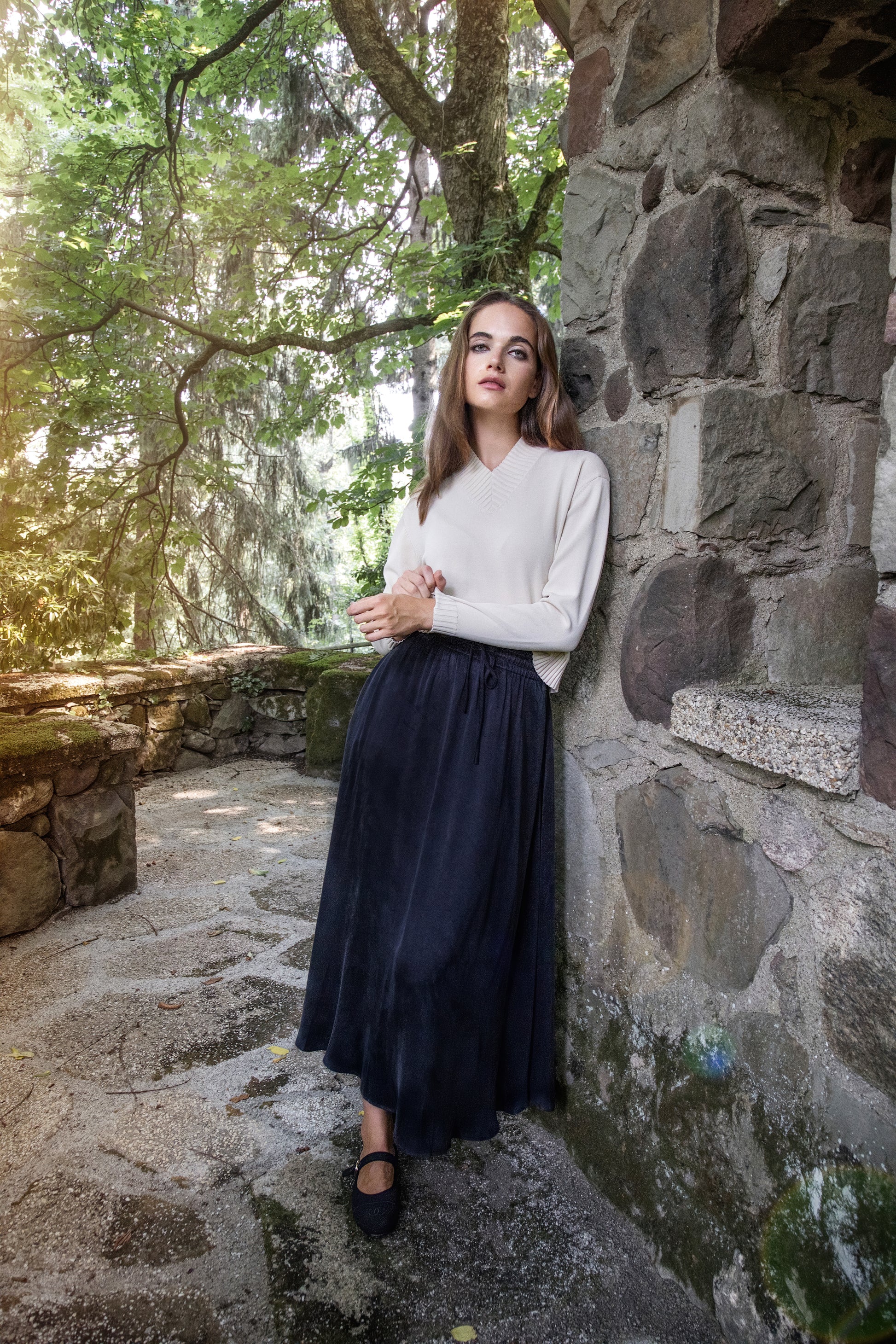 MUN-NUA4315 ECRU V-NECK TOP