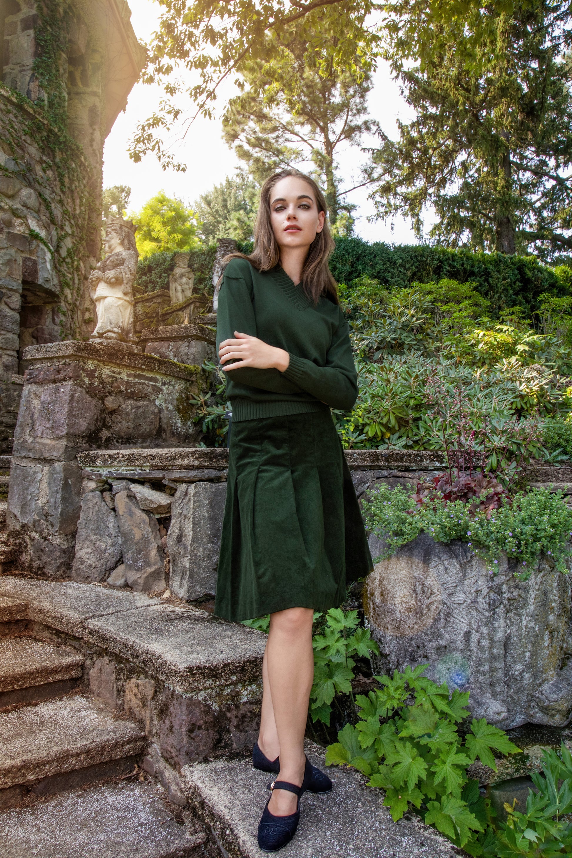 MUN-NUA4315 OLIVE V-NECK TOP