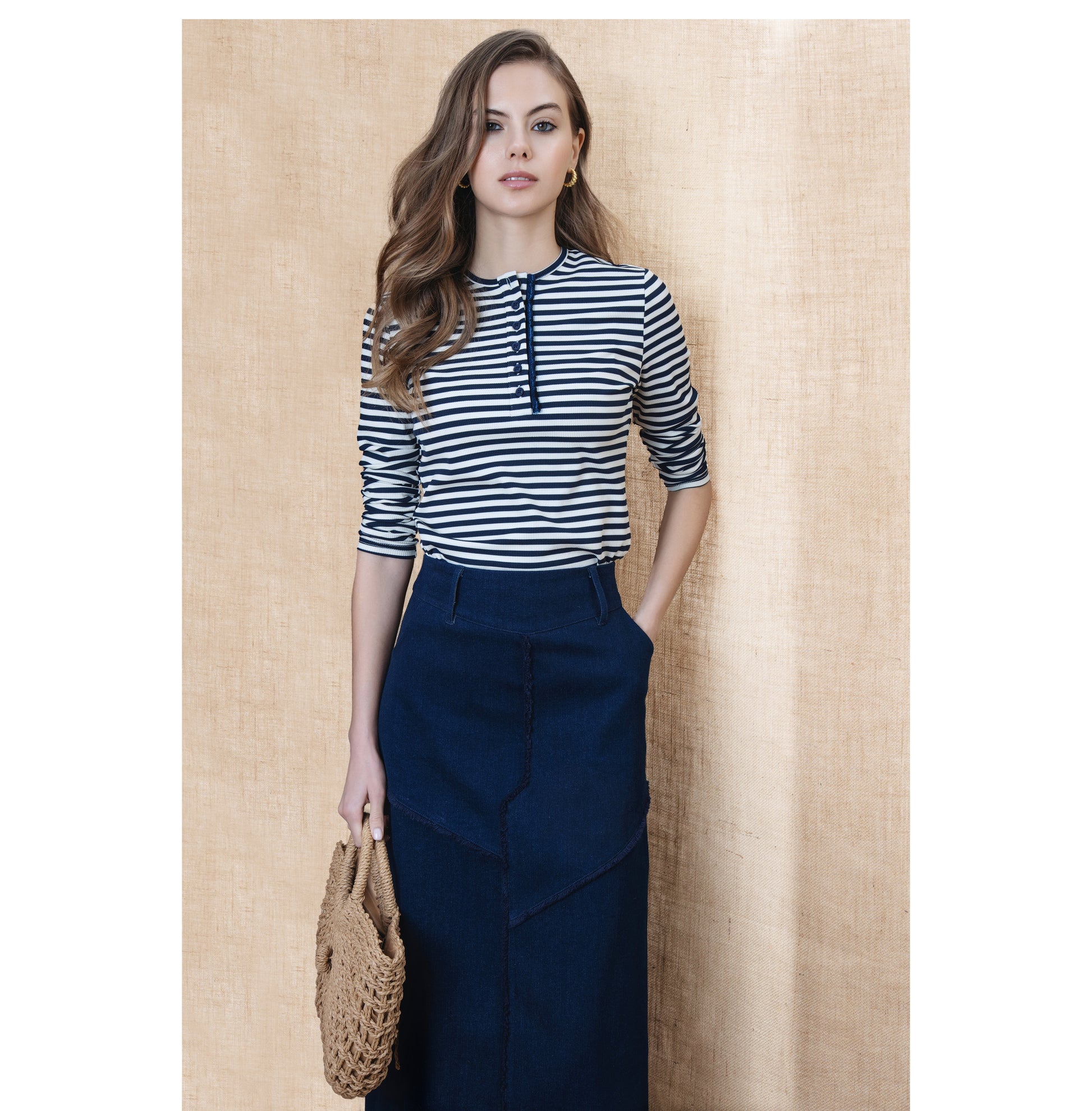 NUE-NUS4509 NAVY STRIPED FRINGE T-SHIRT