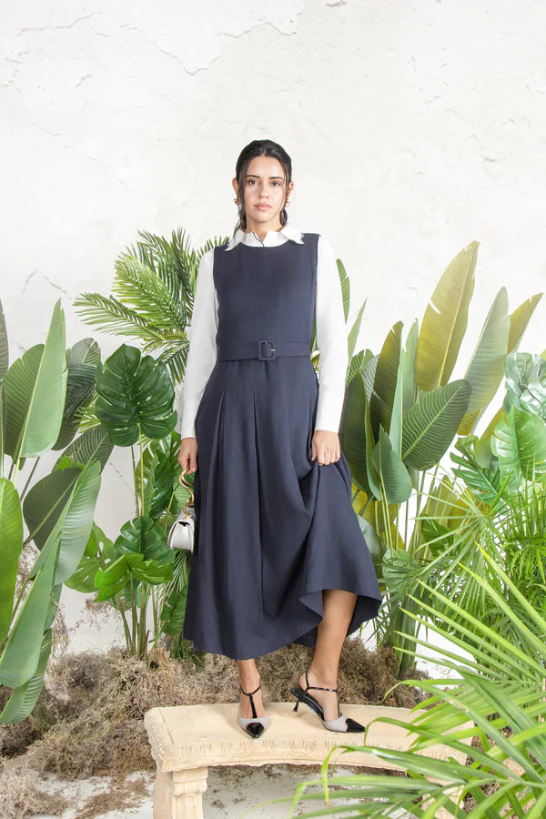 MUN-MNS6017 NAVY EVORA SLEEVELESS DRESS