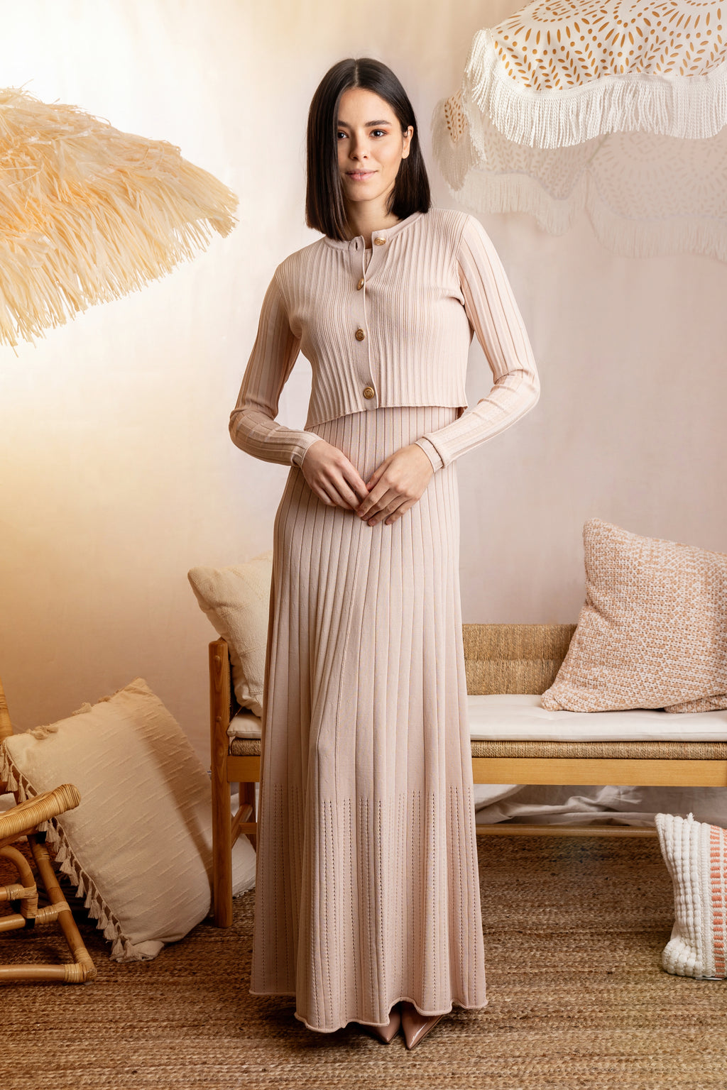 MUN IVORY RIBBED CARDIGAN
