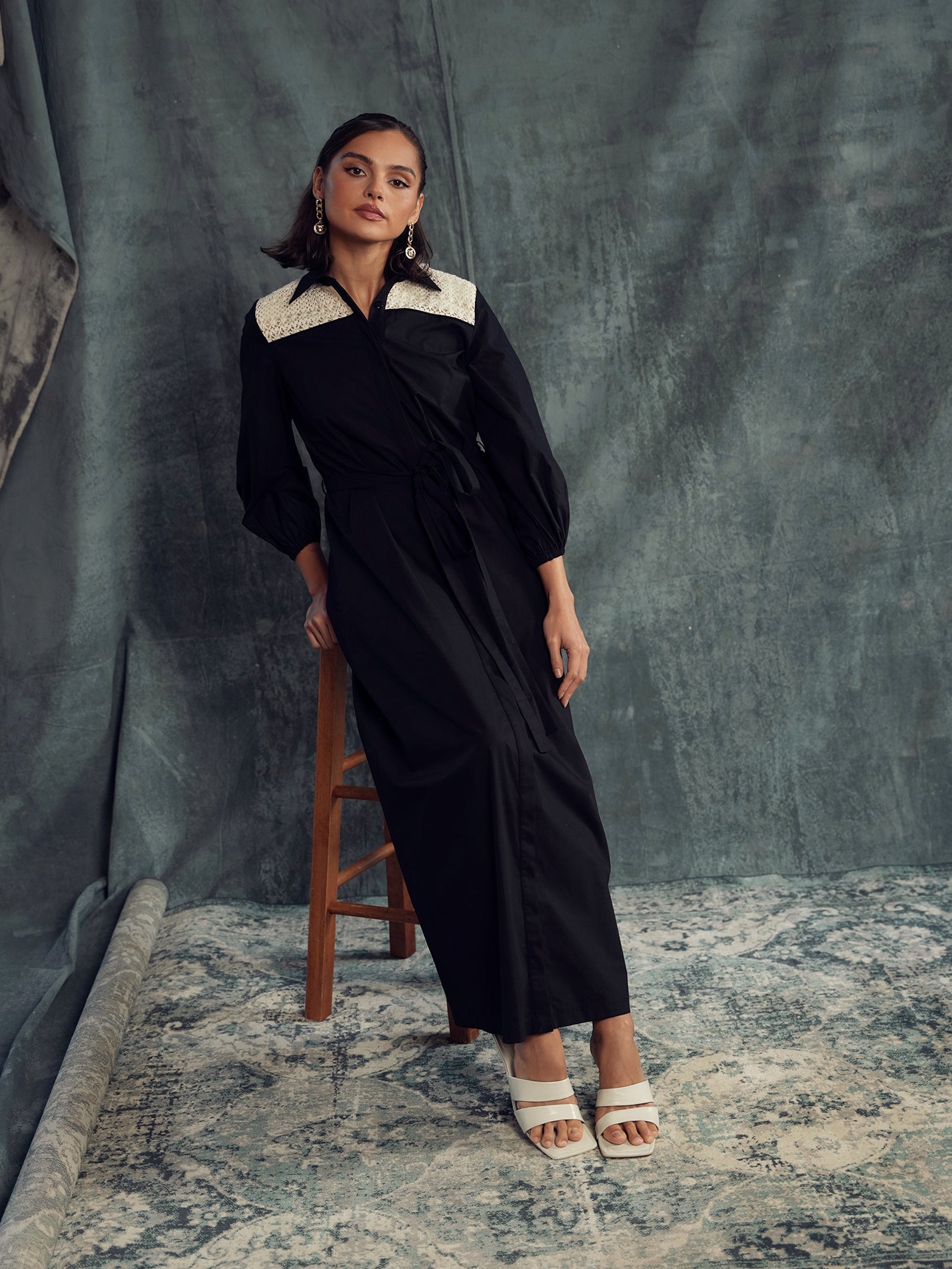 NOI- 1190 BLK&WHT SHIRT DRESS