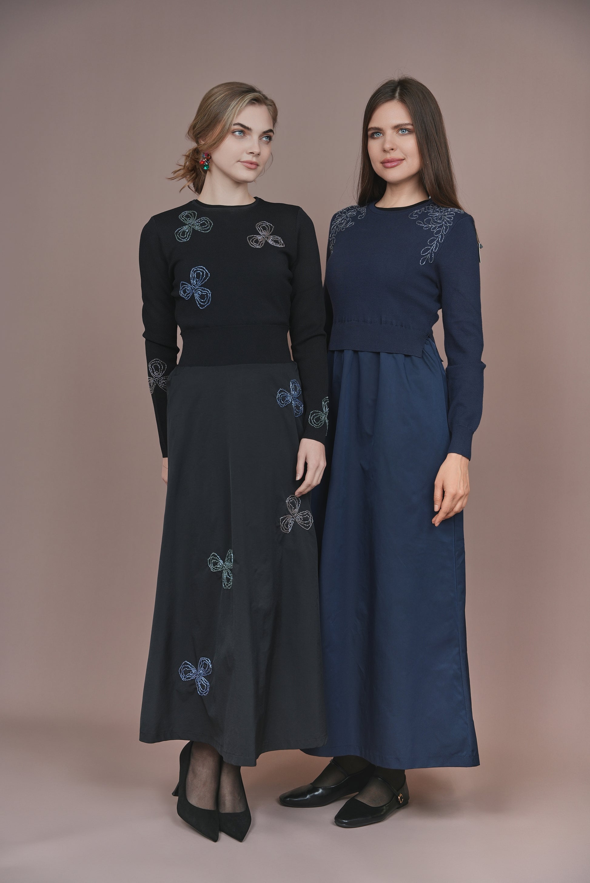 SHA-X16271 BLACK&MULTI CARDI DRESS SET
