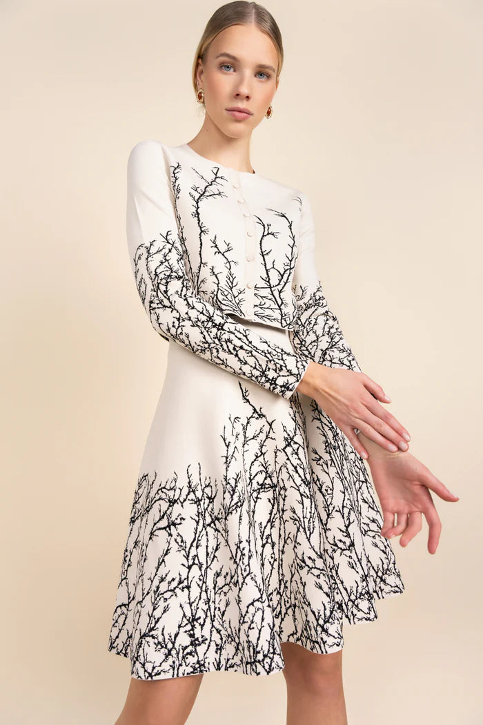 APP-25-811 IVORY BRANCH PRINT CARDIGAN