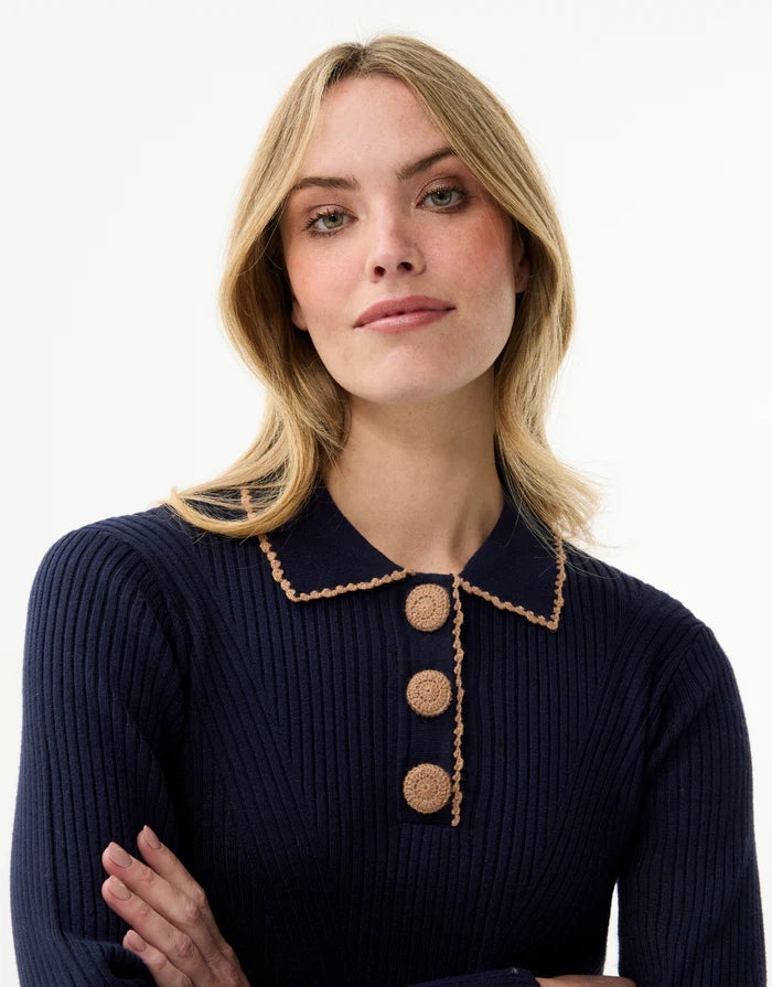 L&U-AW129 OFFWHITE&BEIGE BUTTON TOP