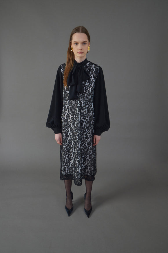 CTE-DS284 485 MAYA BLACK LACE DRESS