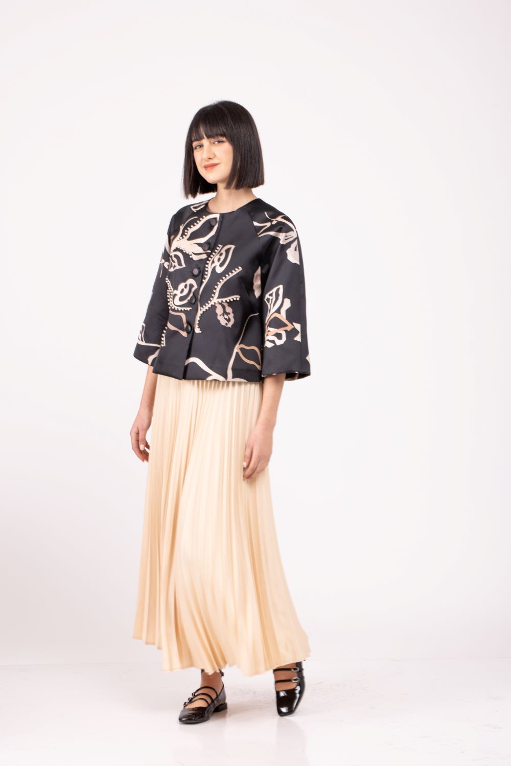 BNI-241 BLACK&BEIGE PRINT JACKET