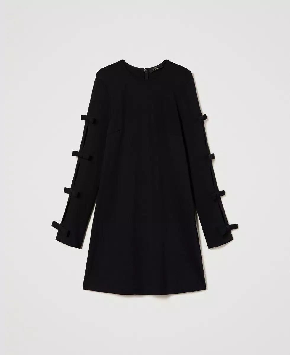 TWS-241AP2301 KNITTED DRESS BLACK