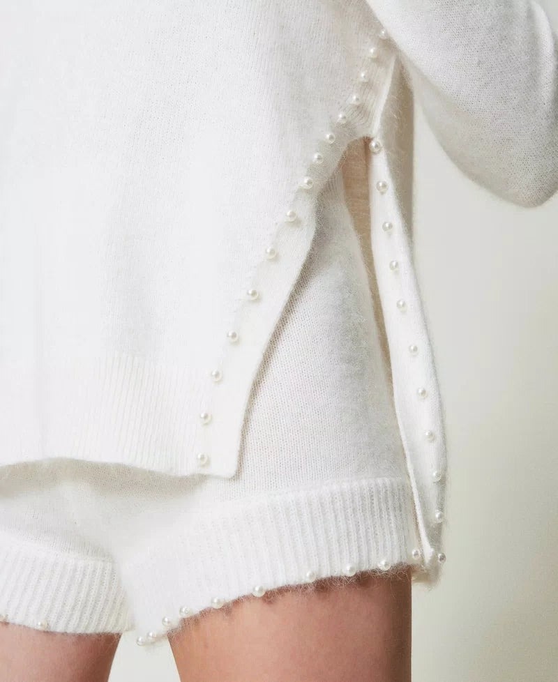 TWS-242TT3291 WHITE KNIT TURTLENECK