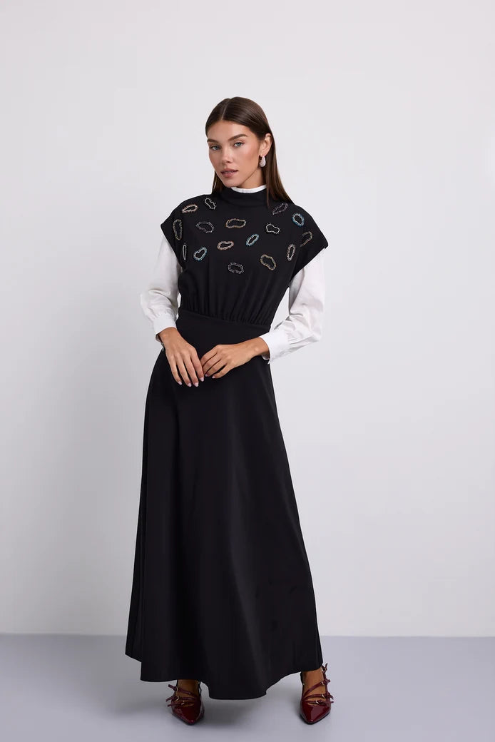 NOI-2500 BLACK&MULTI BEADED DETAILS DRESS
