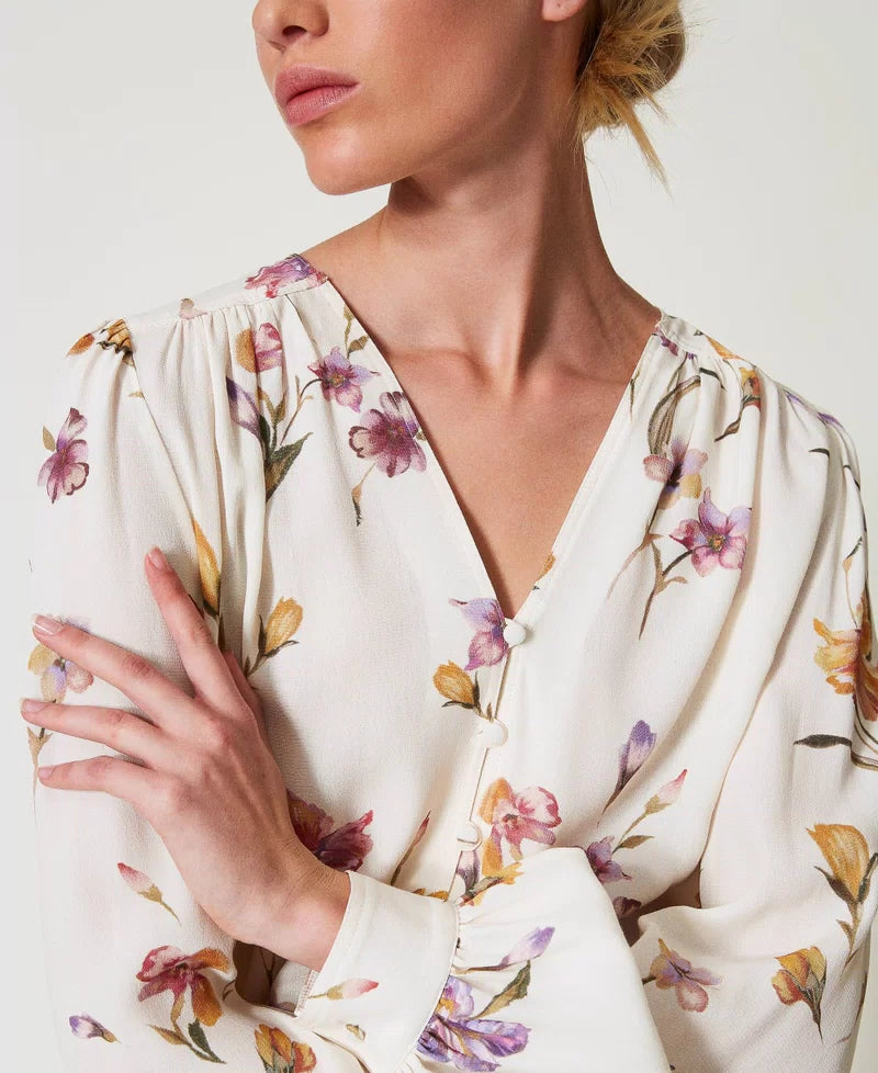 TWS-251TP2774 IVORY FLORAL BLOUSE