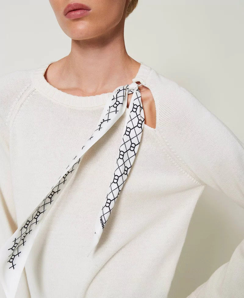 TWS-251TP3210 CREAM SILK BOW TOP