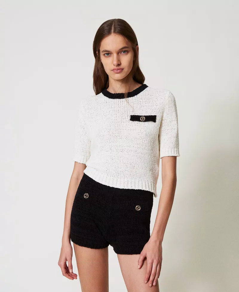 TWS-251TP3440 WHITE&BLACK KNITTED TOP