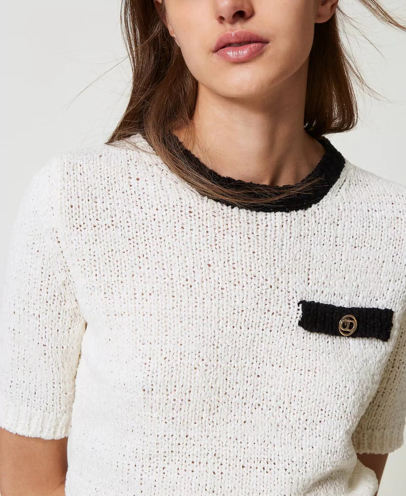 TWS-251TP3440 WHITE&BLACK KNITTED TOP