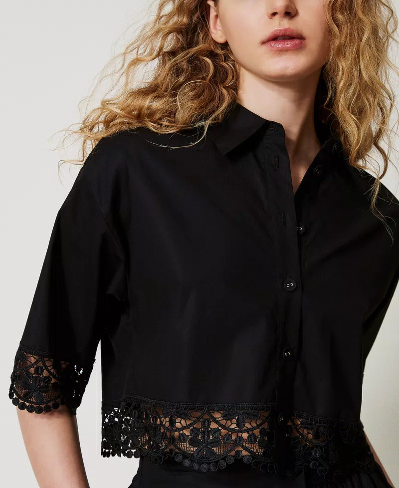 TWS-251TT2093 BLACK LACE TRIM BLOUSE