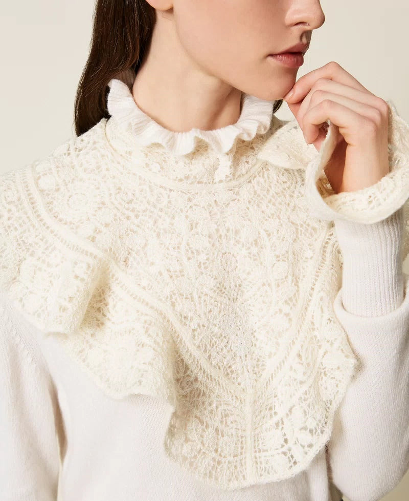 TWS-252TS3021 IVORY RUFFLE LACE WOOL TOP