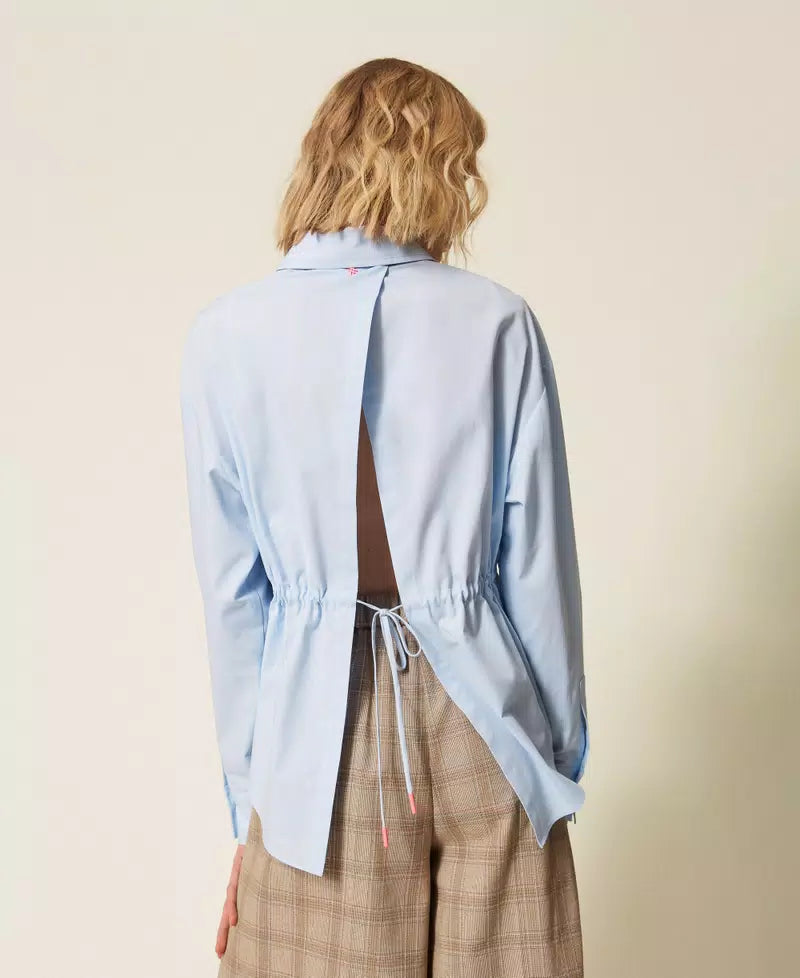 TWS-261AQ2030 BLUE EMBROIDERED TOP