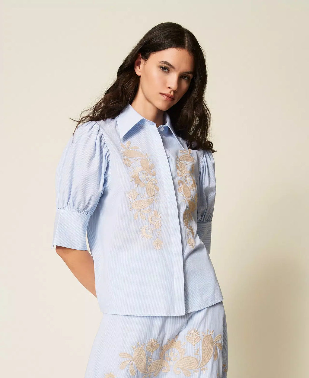 TWS-261AT2030 BLUE STRIPE EMBROIDERED BLOUSE