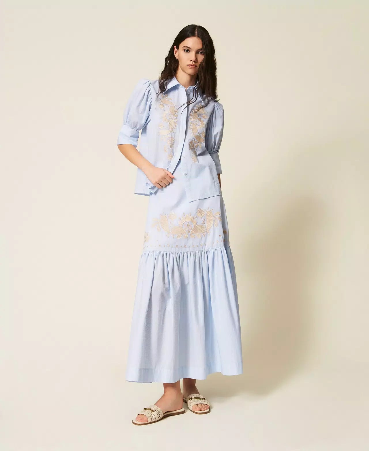 TWS-261AT2031 BLUE STRIPE EMBROIDERED SKIRT