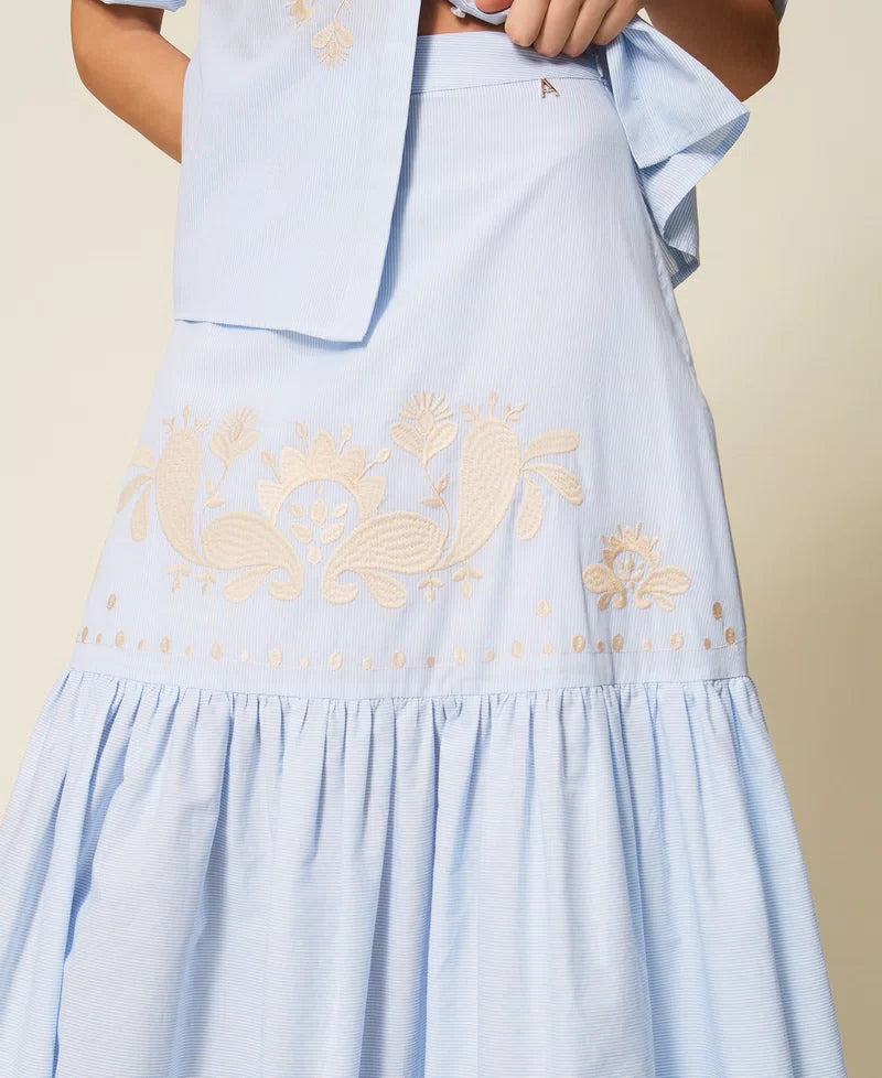 TWS-261AT2031 BLUE STRIPE EMBROIDERED SKIRT