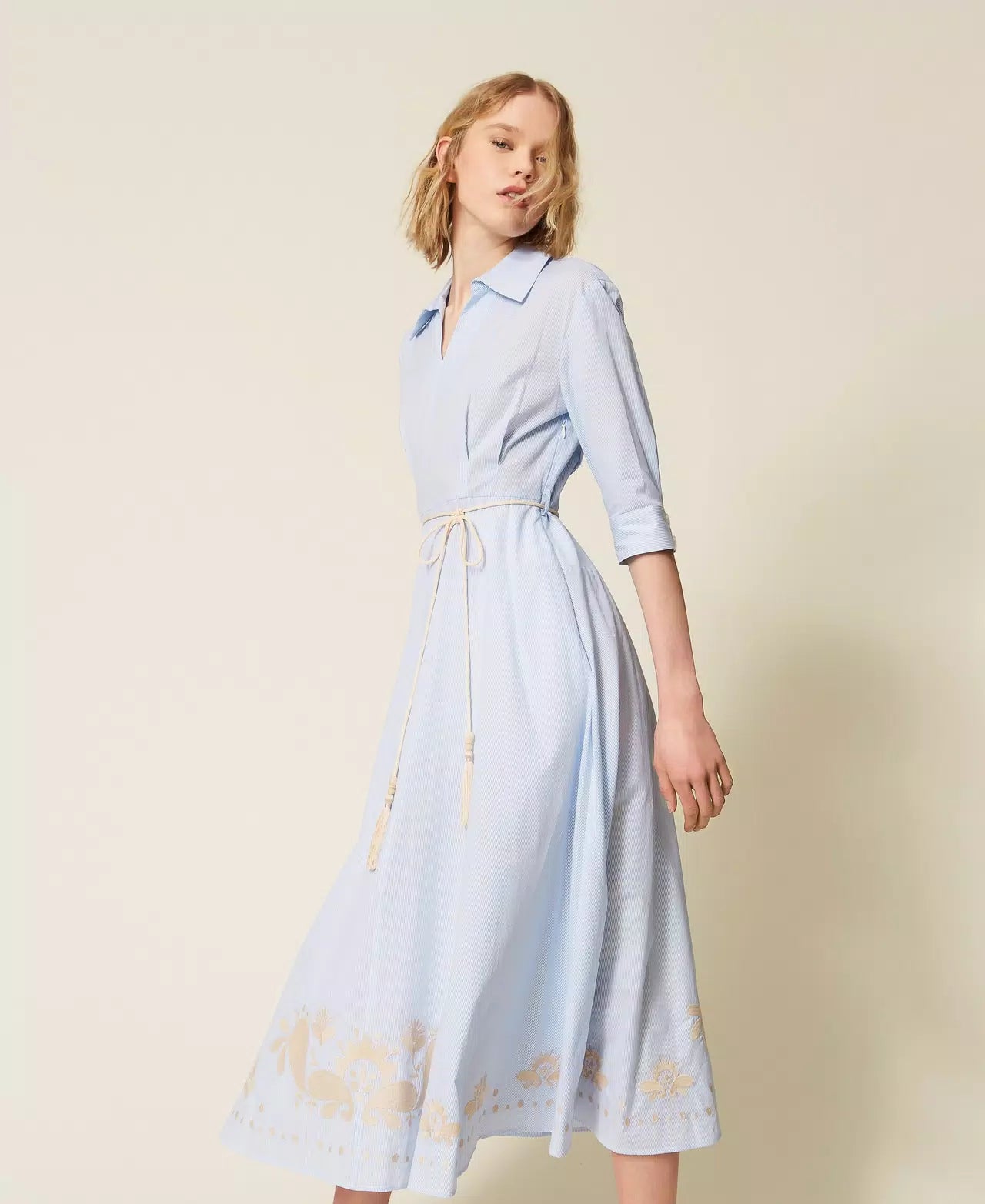 TWS-261AT2032 BLUE STRIPE EMBROIDERY DRESS