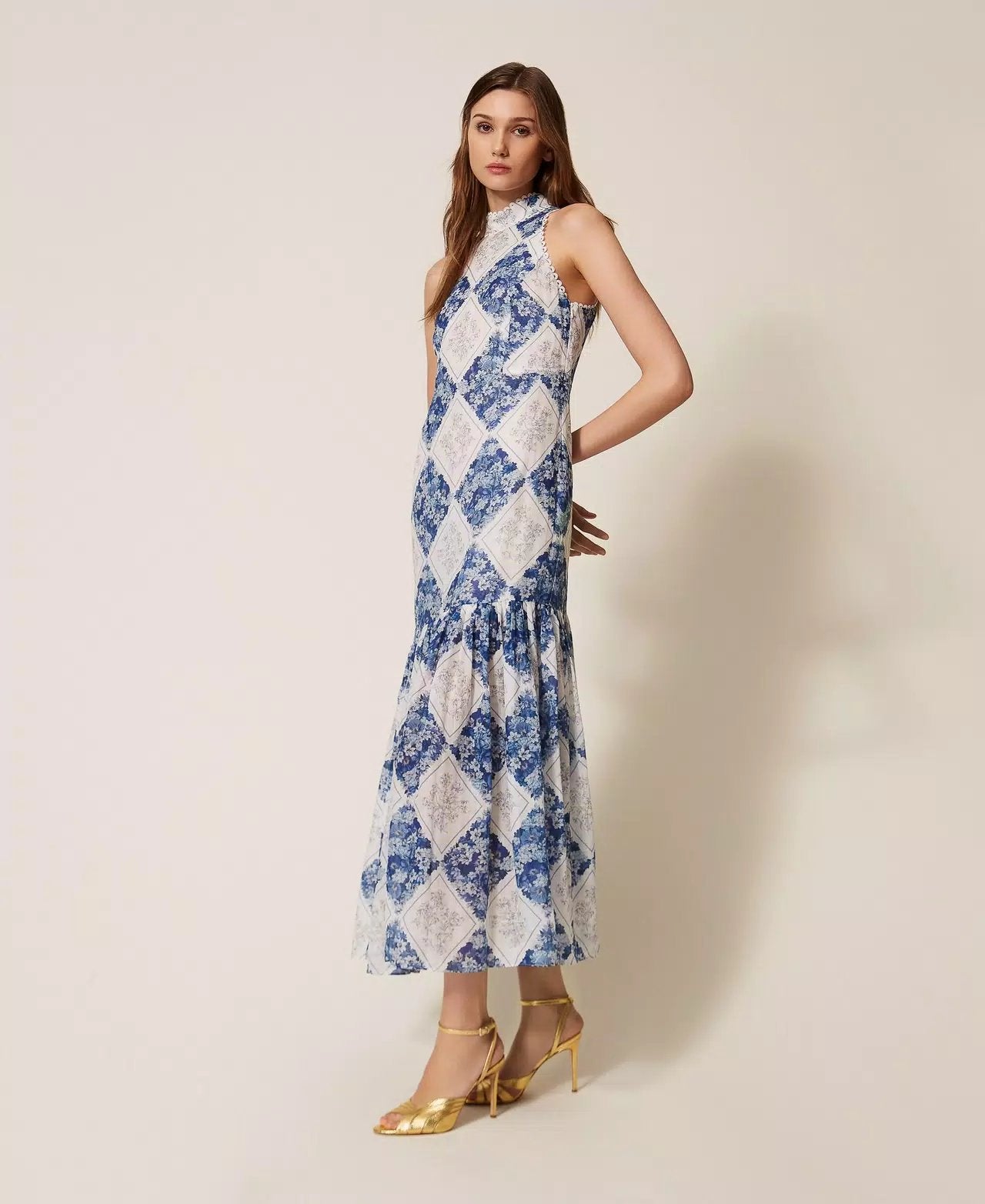 TWS-261TP213B WHITE&BLUE PRINT DRESS