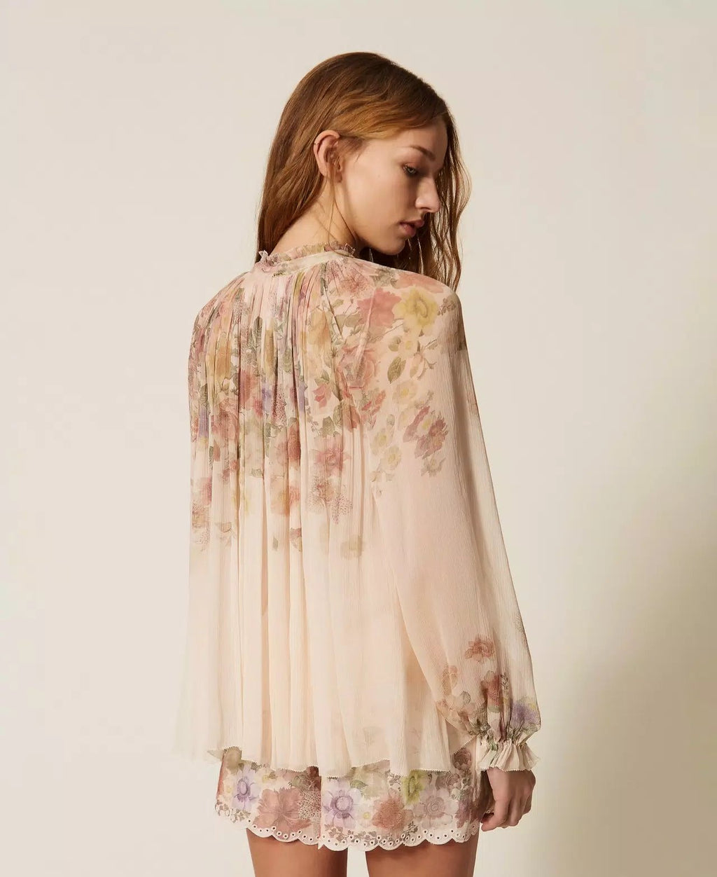 TWS-261TT2562 FLORAL CREPON BLOUSE