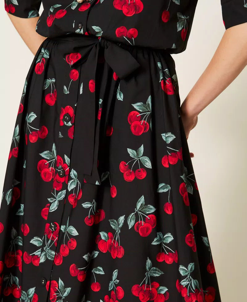 TWS-261TT2594 BLACK&RED CHERRIES SKIRT